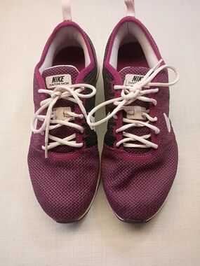 Nike Dualtone Racer Plum/Pink Mesh Sneakers Size 5